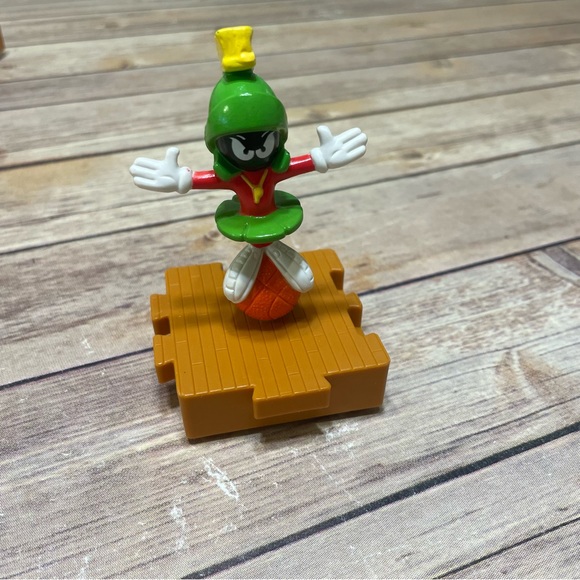 1996 space jam puzzle toys - Picture 5 of 10